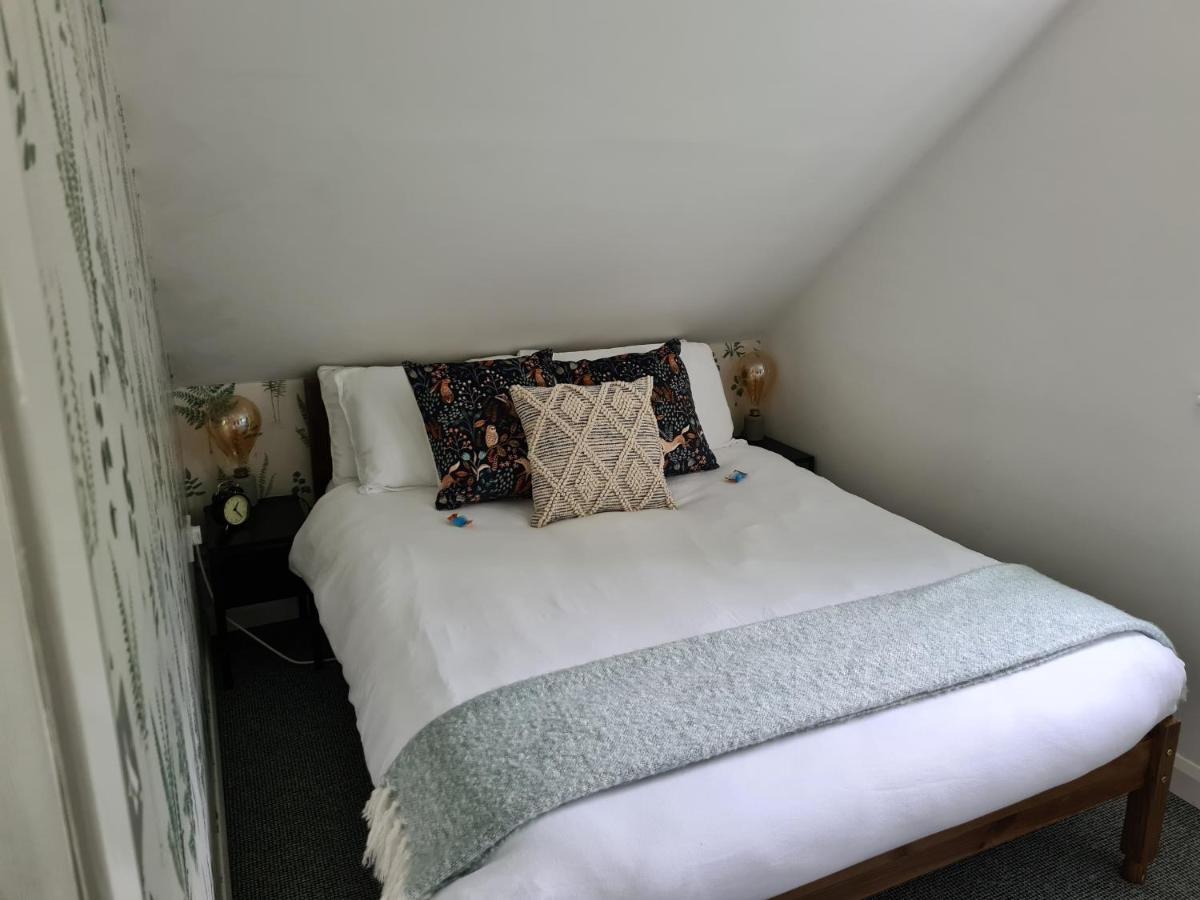 Park House Self-Contained Annex Hotel โมลด์ ภายนอก รูปภาพ